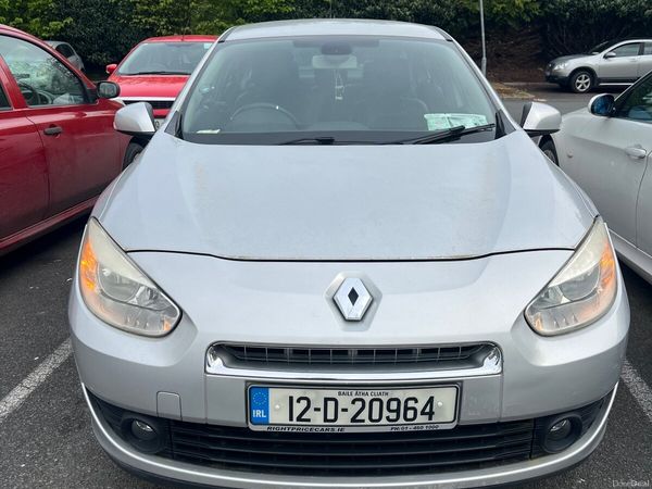 Renault Fluence Saloon, Diesel, 2012, Silver