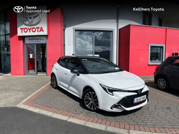 Toyota Corolla Hatchback, Petrol Hybrid, 2024, White