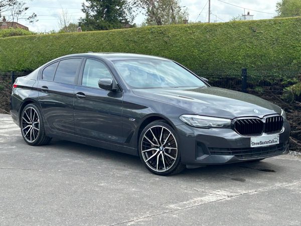 BMW 5-Series Saloon, Petrol Hybrid, 2022, Grey