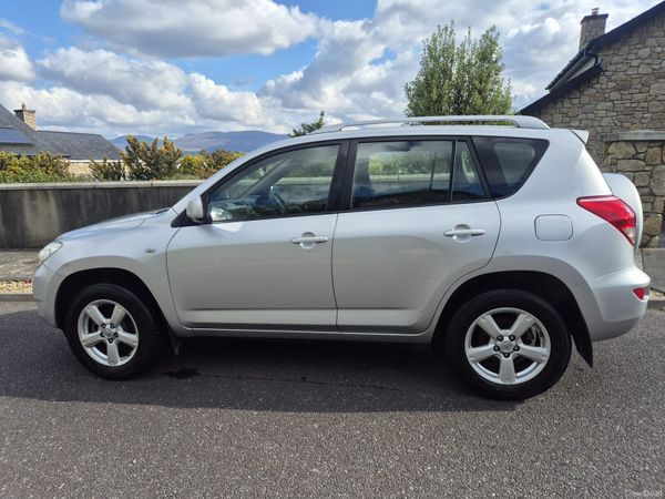 Toyota RAV4 SUV, Petrol, 2008, Silver