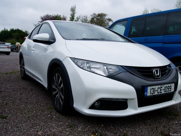 Honda Civic Hatchback, Diesel, 2013, White