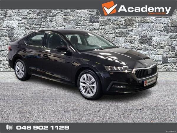 Skoda Octavia Saloon, Petrol Hybrid, 2024, Black