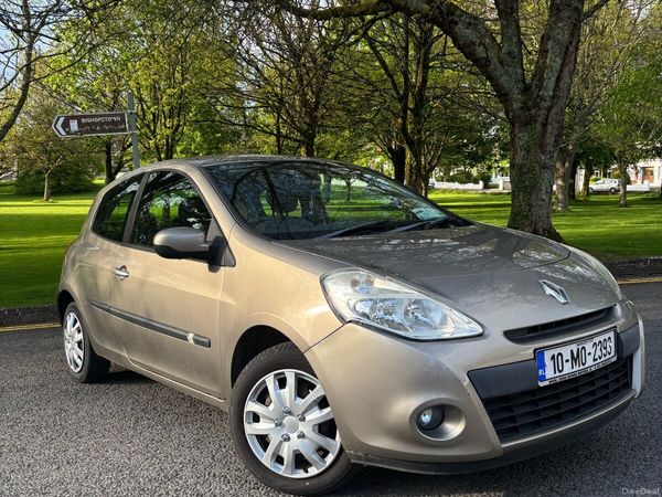 Renault Clio Hatchback, Ethanol Petrol, 2010, Gold
