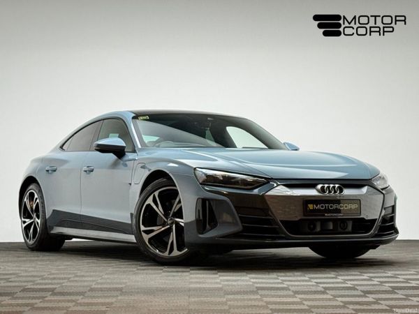 Audi e-tron GT Coupe, Electric, 2022, Grey