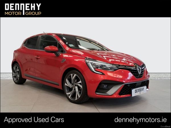 Renault Clio Hatchback, Petrol, 2021, Red