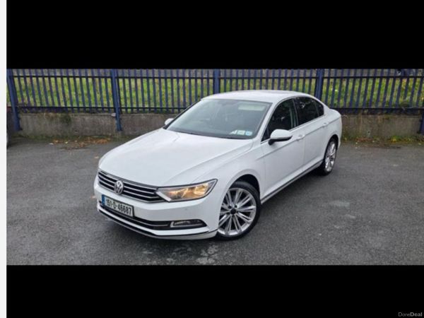 Volkswagen Passat Saloon, Diesel, 2015, White