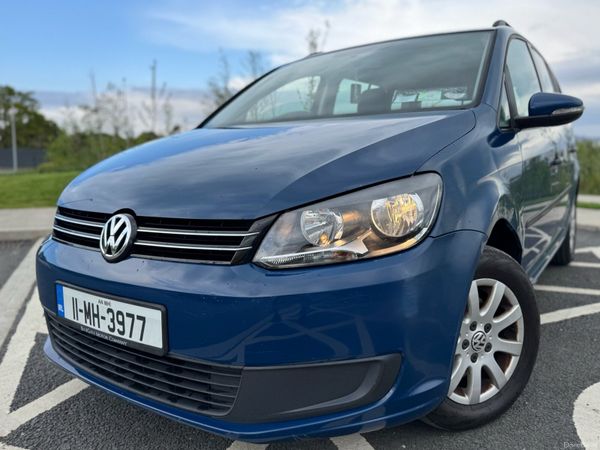 Volkswagen Touran MPV, Diesel, 2011, Blue
