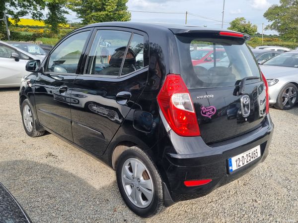 Hyundai i10 Hatchback, Petrol, 2012, Black