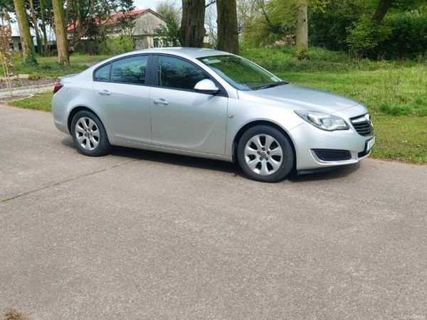 Opel Insignia Saloon, Diesel, 2016, Silver