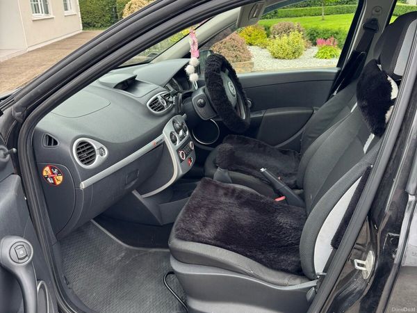 Renault Clio Hatchback, Ethanol Petrol, 2009, Black
