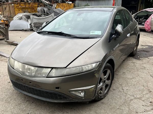 Honda Civic Hatchback, Diesel, 2014, Grey