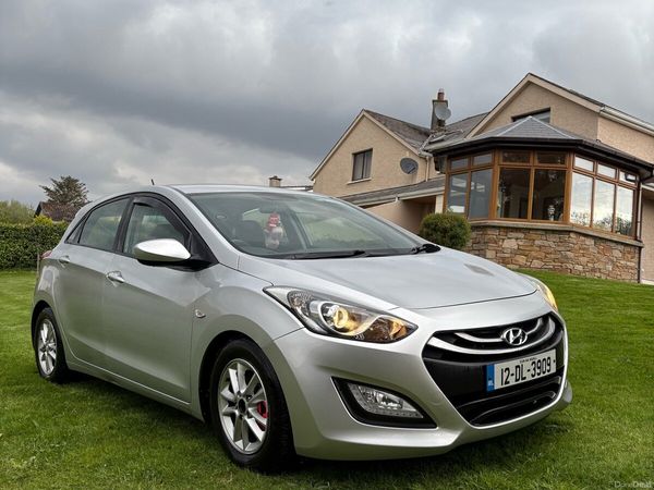 Hyundai i30 Hatchback, Diesel, 2012, Silver