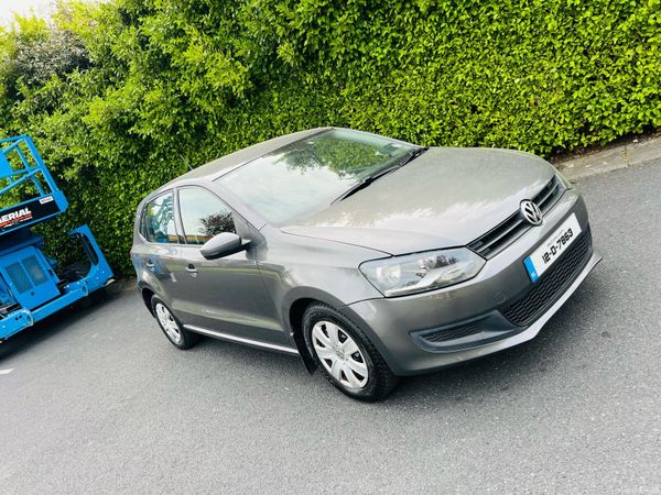 Volkswagen Polo Hatchback, Petrol, 2012, Black