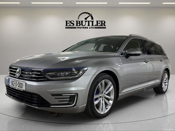 Volkswagen Passat Estate, Petrol Plug-in Hybrid, 2016, Silver