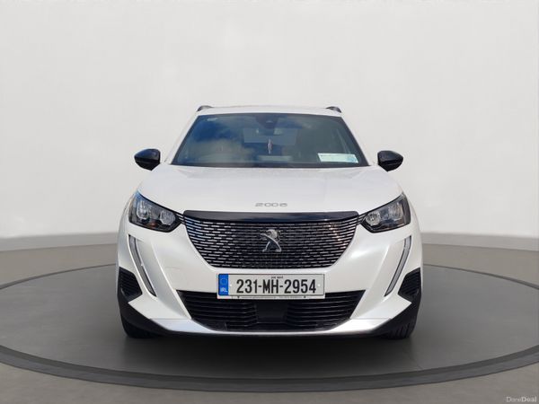 Peugeot 2008 MPV, Petrol, 2023, White