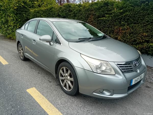 Toyota Avensis Saloon, Diesel, 2011, Grey