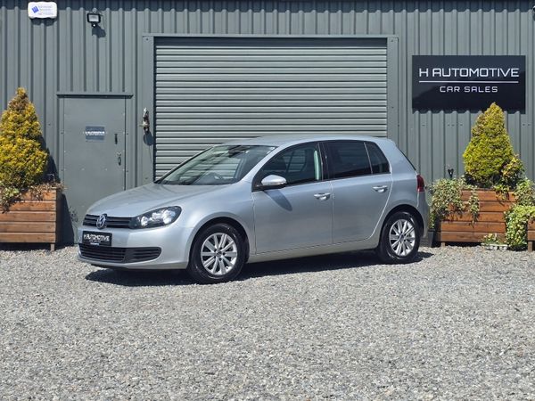Volkswagen Golf Hatchback, Petrol, 2012, Silver