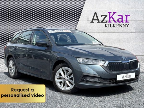 Skoda Octavia Estate, Petrol, 2022, Grey