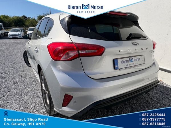 Ford Focus Hatchback, Diesel, 2019, Silver
