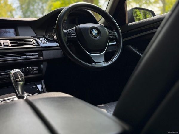 BMW 5-Series Saloon, Diesel, 2011, Grey