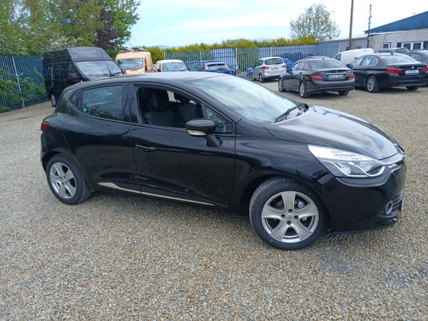 Renault Clio Hatchback, Petrol, 2015, Black
