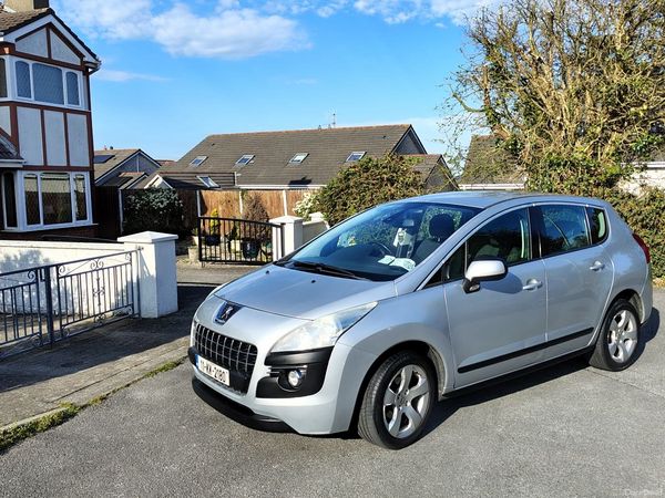Peugeot 3008 MPV, Diesel, 2011, Grey