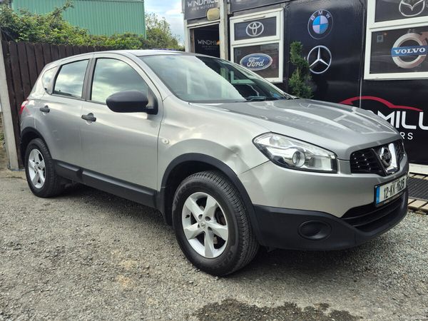 Nissan Qashqai Hatchback, Diesel, 2012, Silver