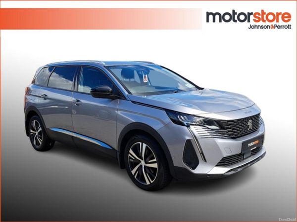Peugeot 5008 MPV, Diesel, 2022, Grey