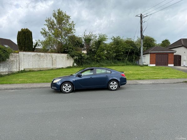 Vauxhall Insignia Hatchback, Diesel, 2011, Blue