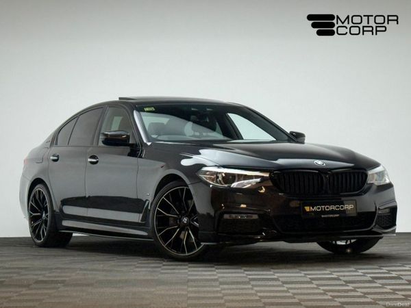 BMW 5-Series Saloon, Petrol Plug-in Hybrid, 2018, Black