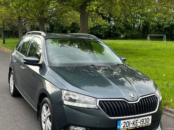 Skoda Fabia Estate, Petrol, 2020, Grey