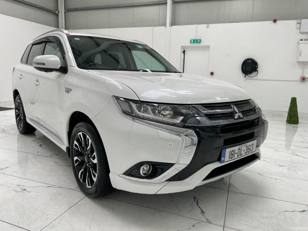 Mitsubishi Outlander SUV, Petrol Plug-in Hybrid, 2018, White
