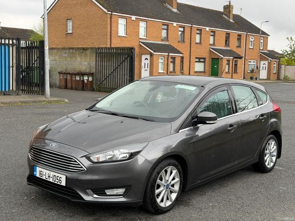Ford Focus Hatchback, Diesel, 2016, Grey