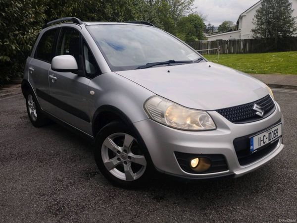 Suzuki SX4 SUV, Petrol, 2011, Silver