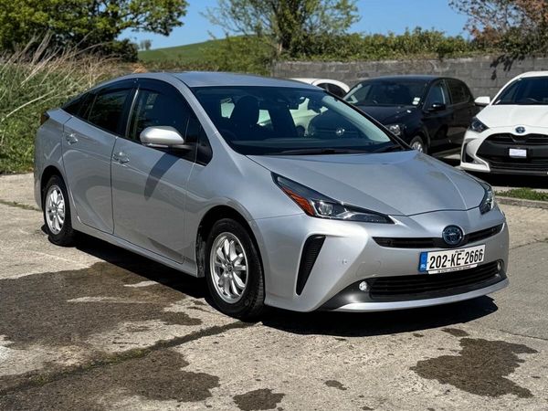 Toyota Prius Hatchback, Petrol Hybrid, 2020, Silver