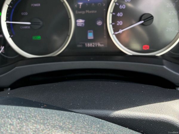 Lexus IS Saloon, Petrol Hybrid, 2013, Silver