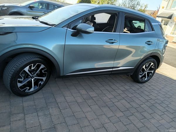 Kia Sportage SUV, Diesel, 2023, Grey