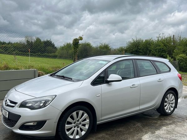 Opel Astra Estate, Diesel, 2014, Silver