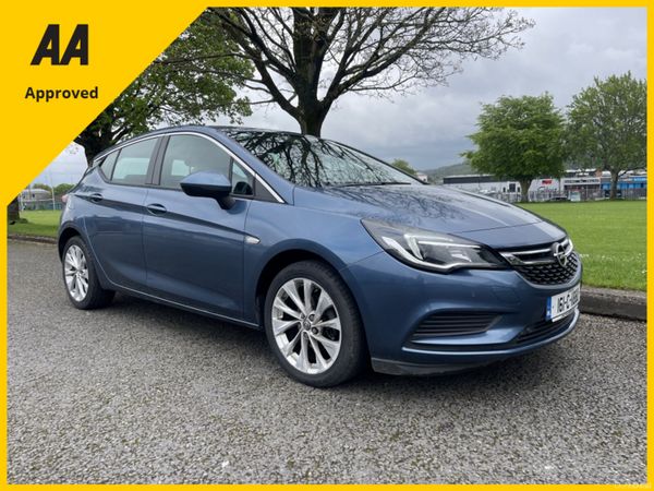 Opel Astra Hatchback, Petrol, 2016, Blue