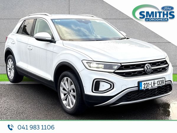 Volkswagen T-Roc Estate, Petrol, 2023, White