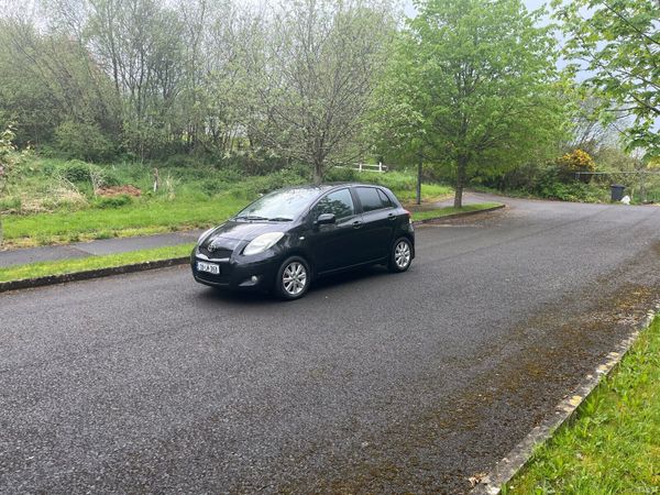 Toyota Yaris Hatchback, Diesel, 2009, Black