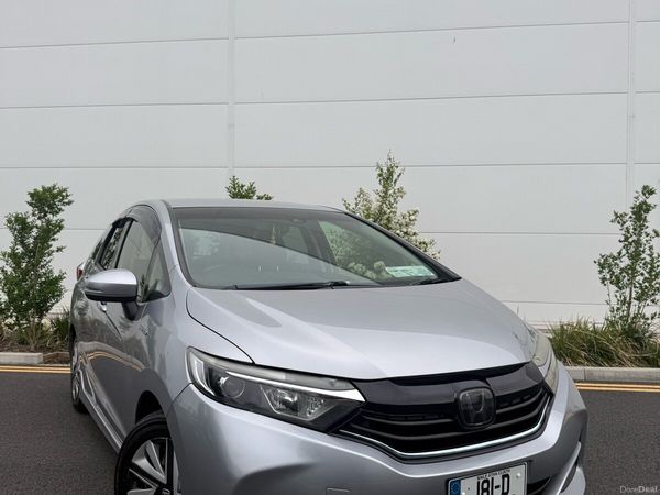 Honda Shuttle MPV, Petrol Hybrid, 2018, Silver