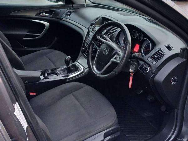 Opel Insignia Hatchback, Diesel, 2011, Grey