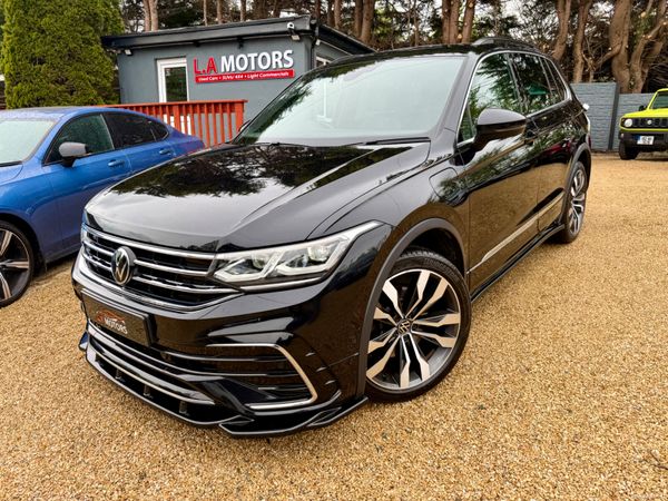 Volkswagen Tiguan SUV, Petrol Plug-in Hybrid, 2023, Black