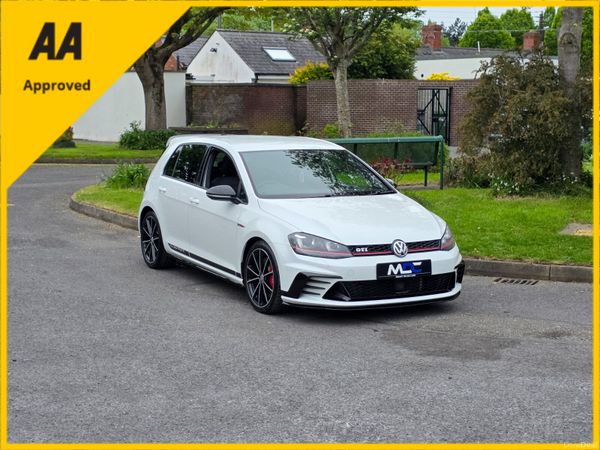 Volkswagen Golf Hatchback, Petrol, 2016, White