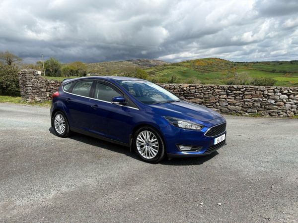 Ford Focus Hatchback, Diesel, 2015, Blue