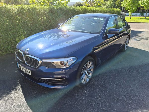 BMW 5-Series Saloon, Petrol Plug-in Hybrid, 2019, Blue