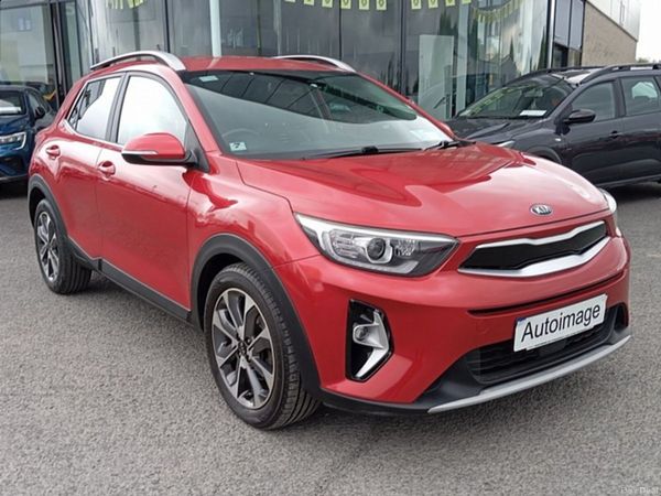 Kia Stonic Hatchback, Petrol Hybrid, 2021, Red