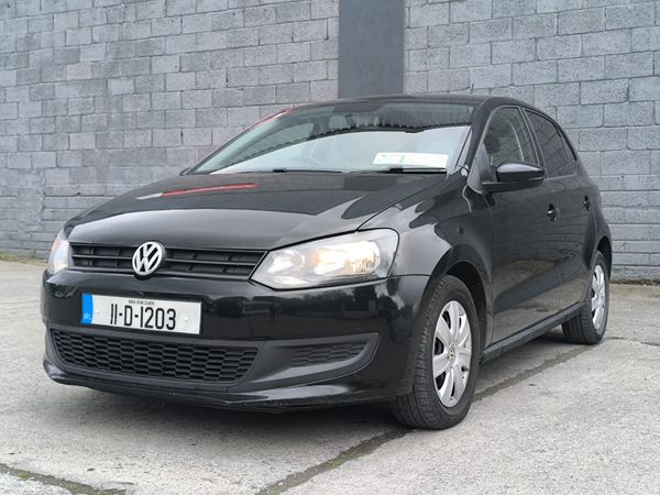 Volkswagen Polo Hatchback, Petrol, 2011, Black