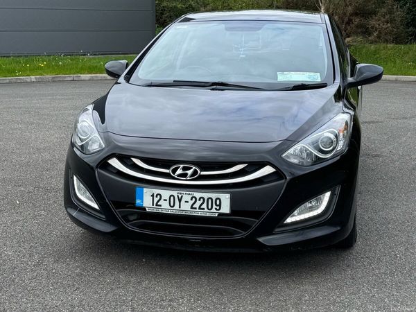 Hyundai i30 Hatchback, Diesel, 2012, Black